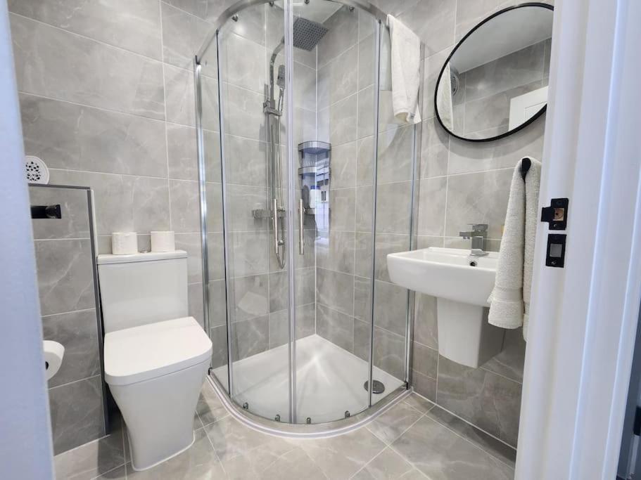 Paradigm Court, Brand New 1-Bedroom Flat Оксфорд Экстерьер фото